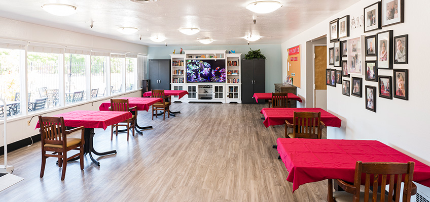 applewood-848x400-9 The Applewood Post-Acute dining and activities room