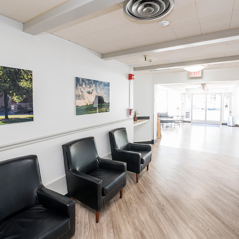 Brentwood Post Acute front lobby