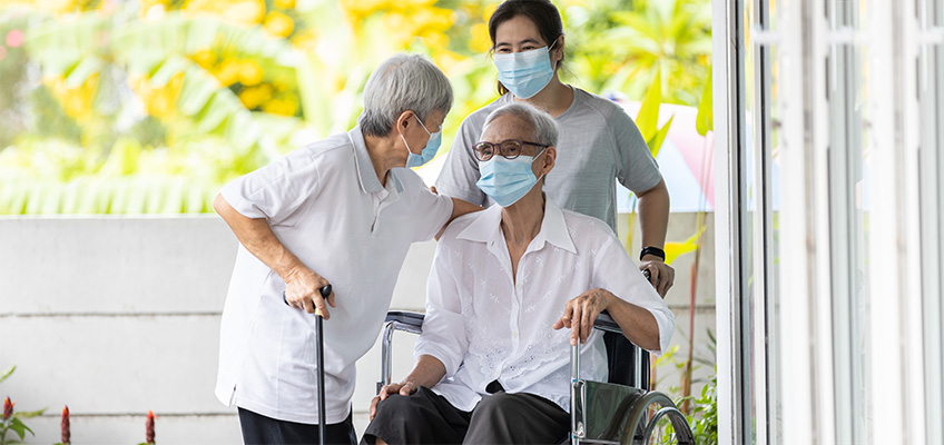 plum-848x400-114 Residents wearing masks