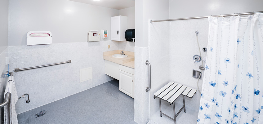 countrycrest-848x400-5 Country Crest Post Acute Private bathroom